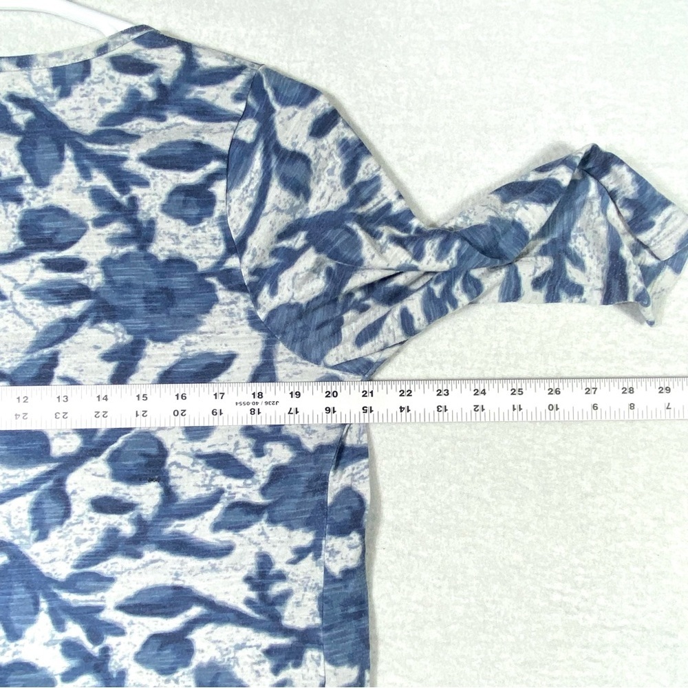 Sonoma Top Women's PL Blue White Floral 3/4 Sleeve Crewneck Stretch Casual Shirt - Picture 10 of 12